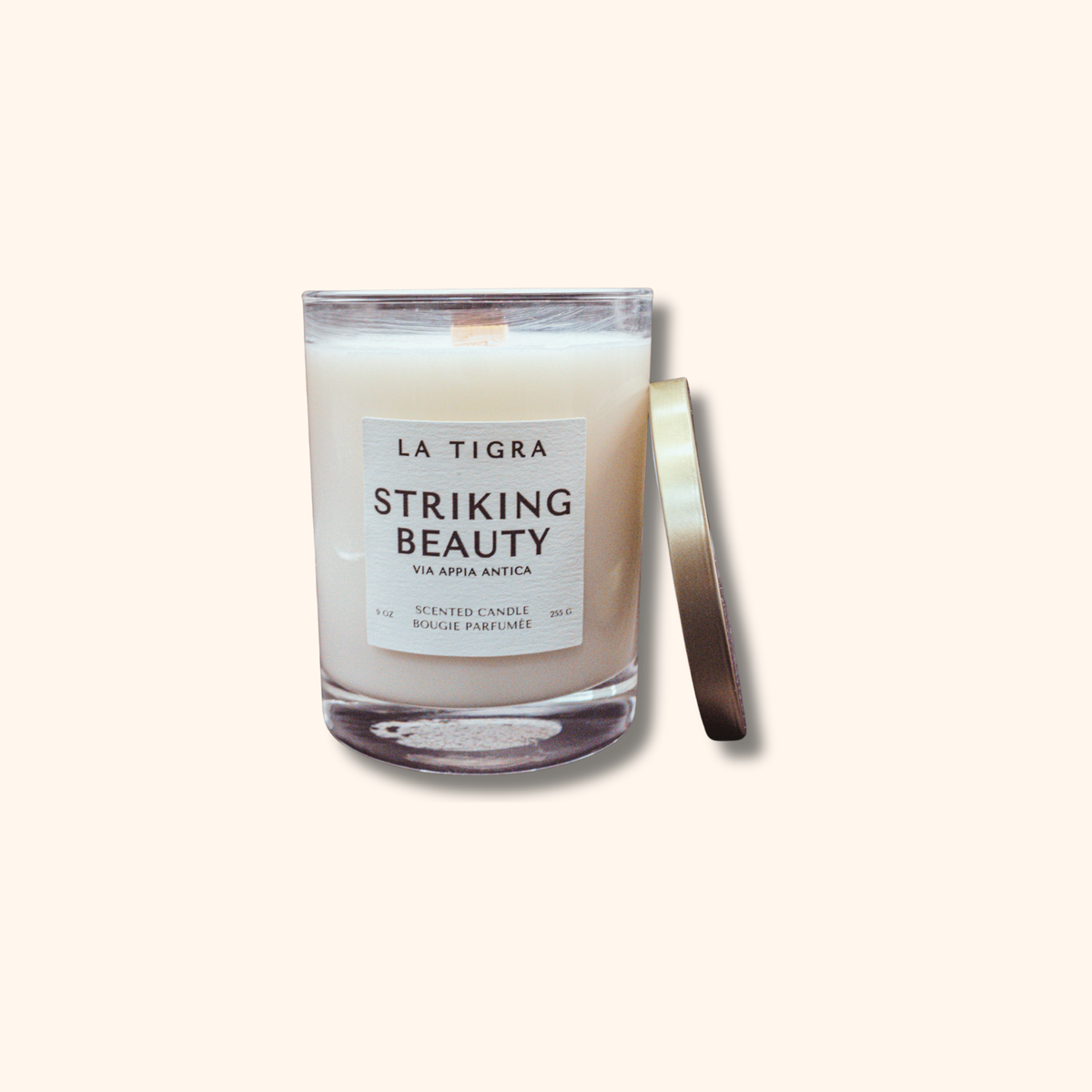 STRIKING BEAUTY • CANDLE